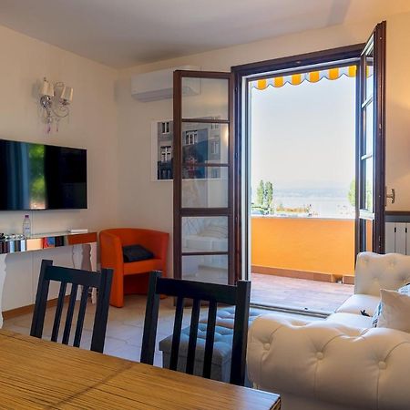 La Casa Sul Porto - Italian Homing Apartment Sirmione Exterior foto